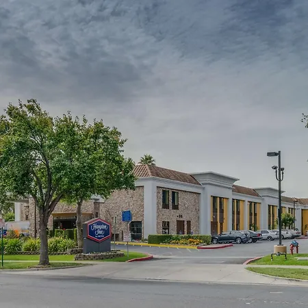Hampton Inn Livermore-3