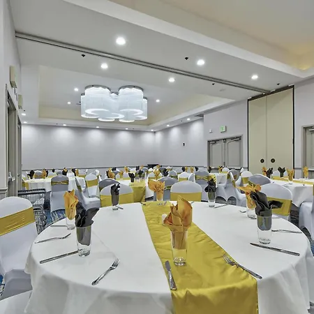 Hilton Garden Inn Livermore-3